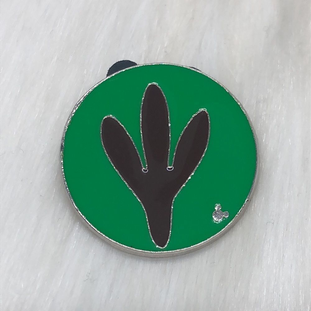 🔮 5/$25 Disney‎ Wilderness Explorer Tracking Pin
